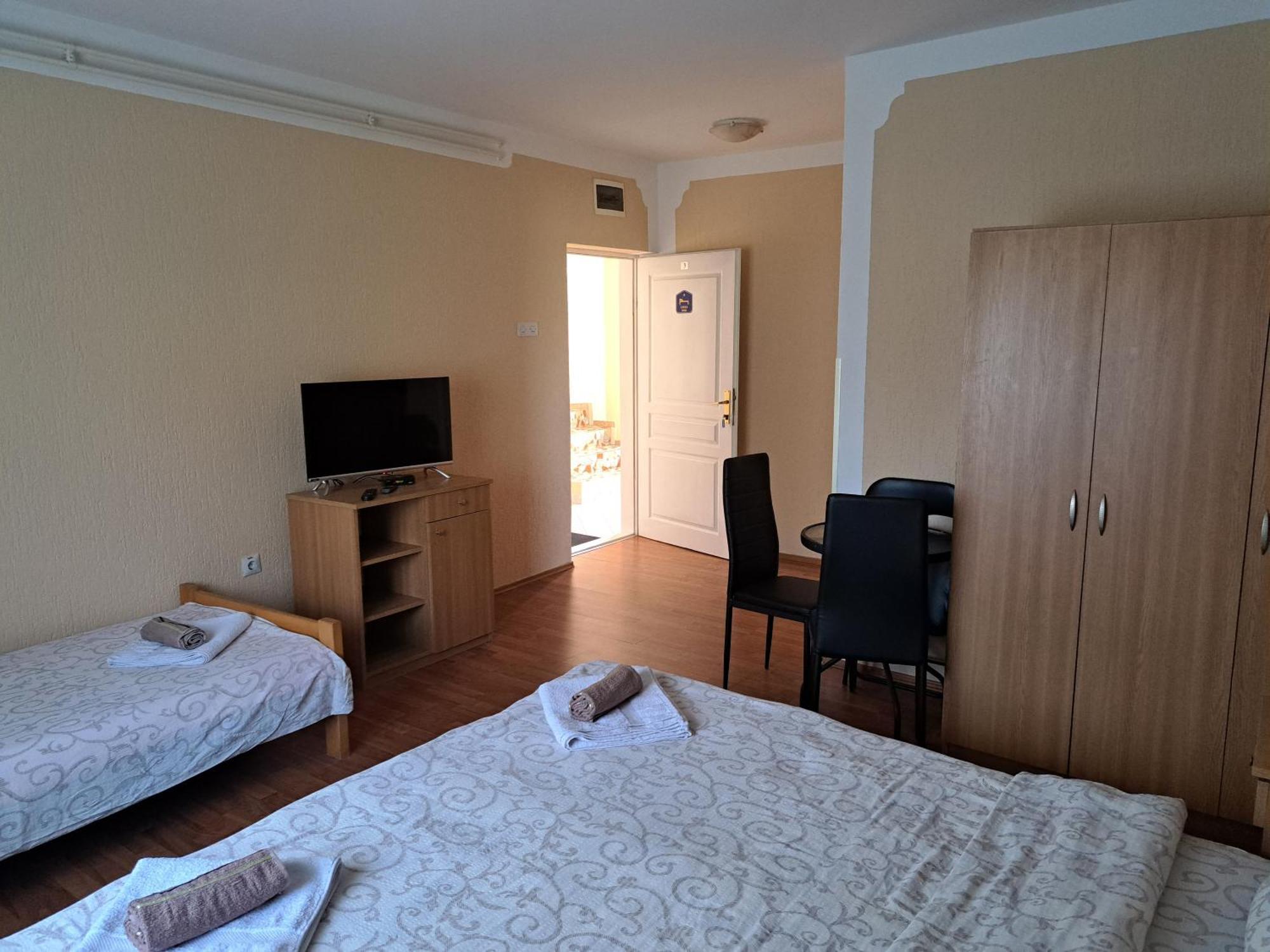 Guesthouse Kristina Palic Ngoại thất bức ảnh