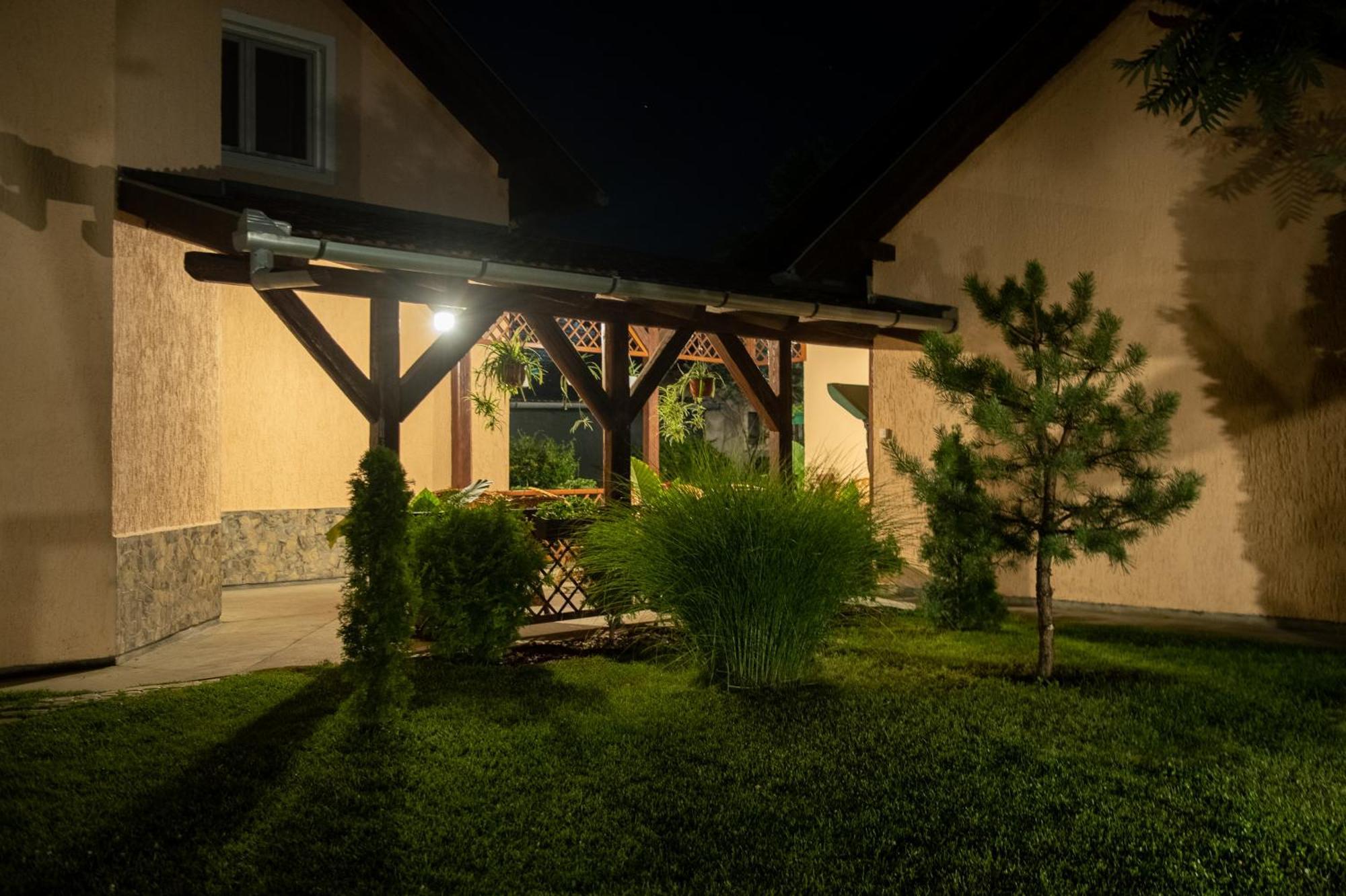 Guesthouse Kristina Palic Ngoại thất bức ảnh