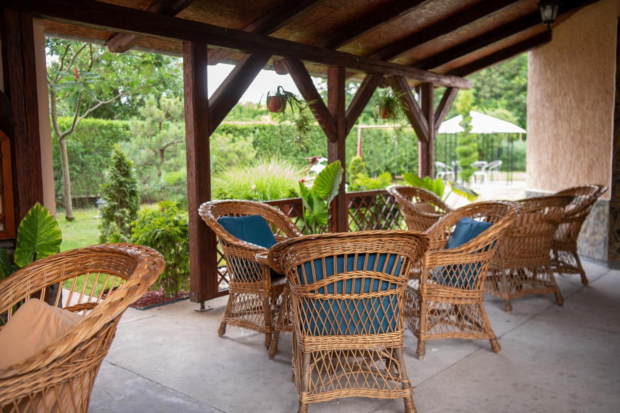 Guesthouse Kristina Palic Ngoại thất bức ảnh