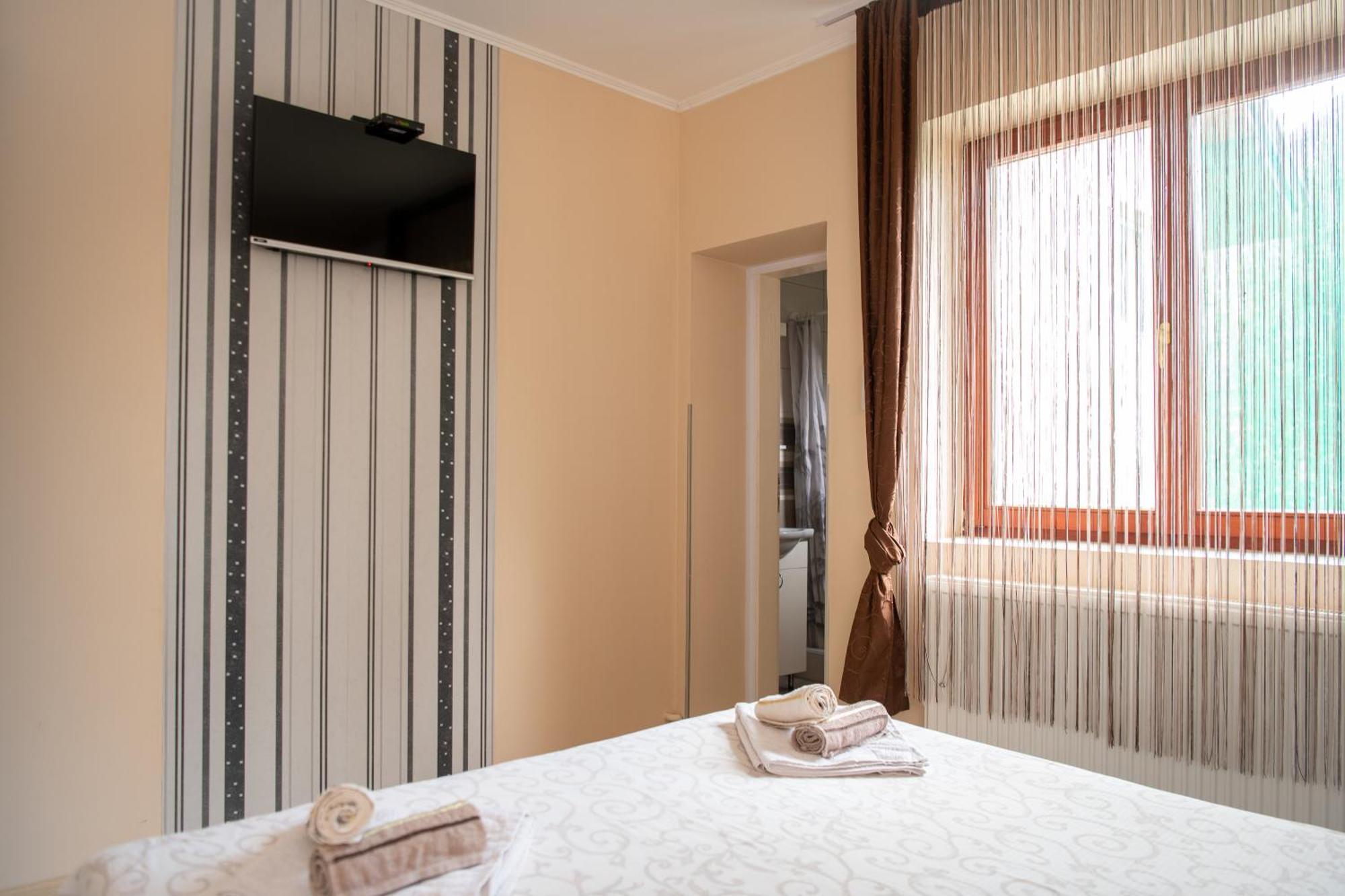 Guesthouse Kristina Palic Ngoại thất bức ảnh