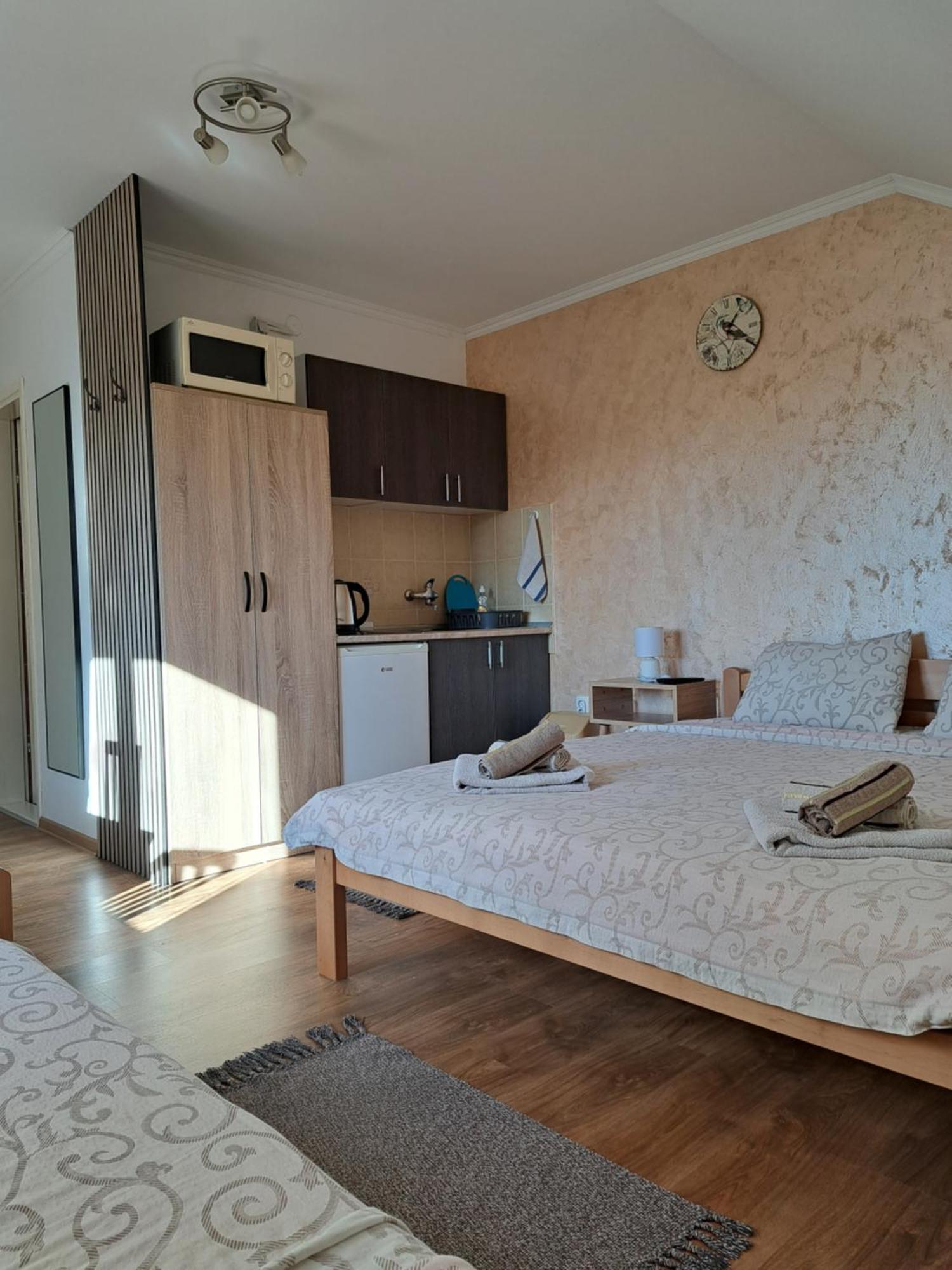 Guesthouse Kristina Palic Ngoại thất bức ảnh